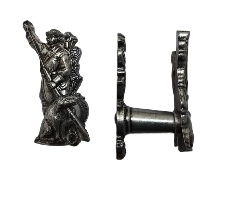 Крепление настенное "Охотник" (8см)