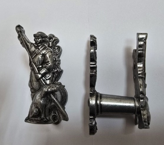 Крепление настенное "Охотник" (8см)