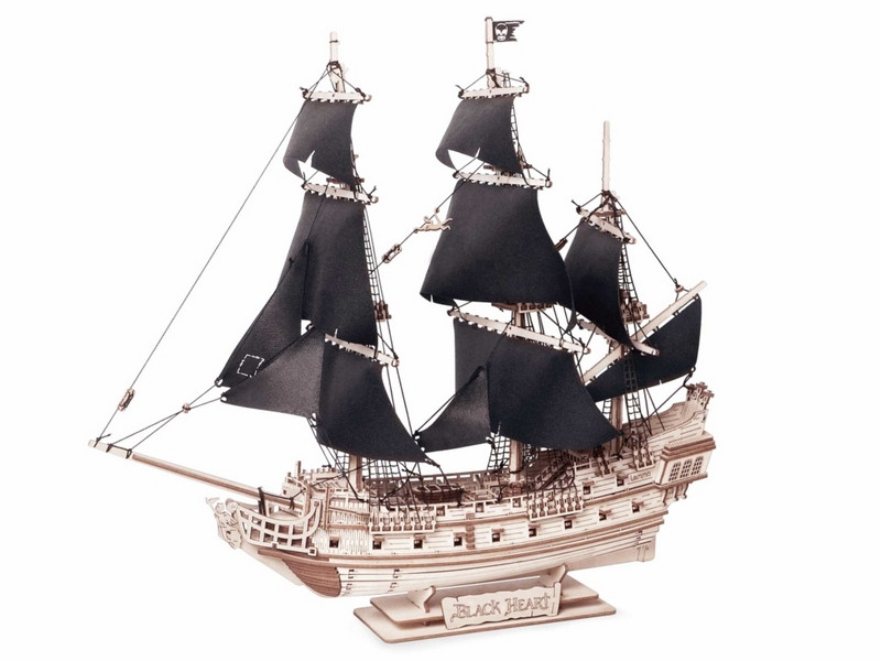 Конструктор Корабль Черное сердце Lemmo